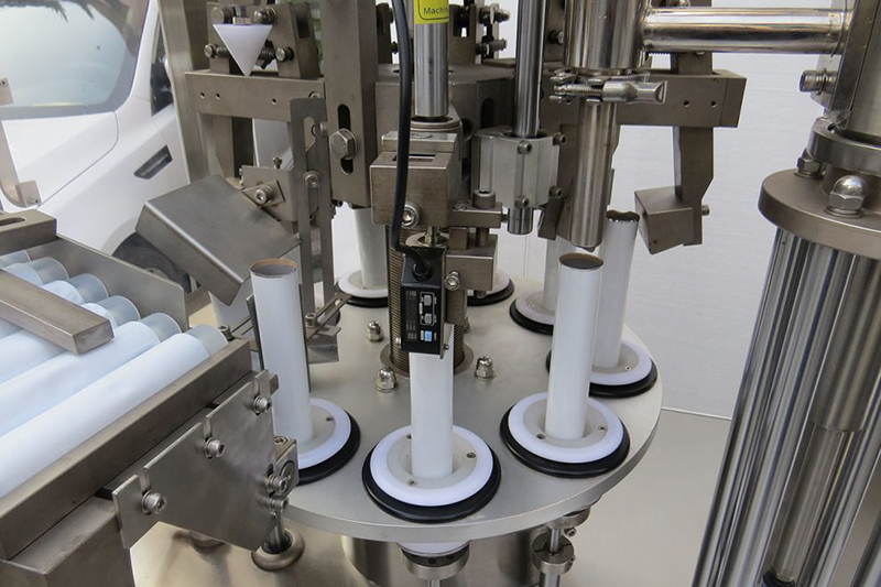 VK-TFS-009A Automatische Metallrohr-Füll- und Verpressmaschine
